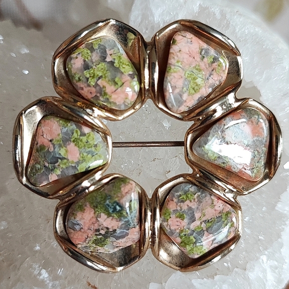 Unakite Stone Bracelet and Pierced Earrings Brass Tone Setting EUC Vintage - Picture 14 of 14